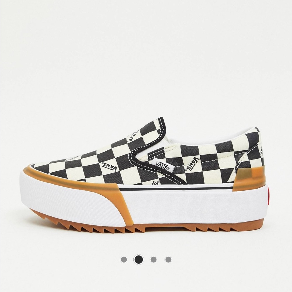 ISO stacked check vans in size 6.5